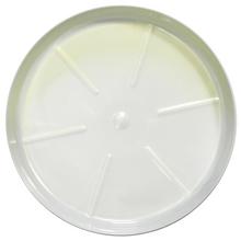 Biela okrúhla miska pod kvetináč.