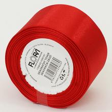 Červená saténová stuha 38mm široká a 10m dlhá.