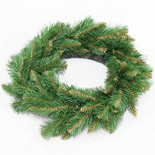 Umelý veniec s čečinou, priemer 30 cm.