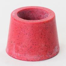 Gumená zátka NR4 v červenej farbe.
