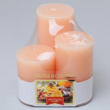 Sada sviečok s vôňou pomaranča a škorice.