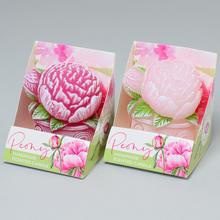 Sviečka v tvare pivónie, mix farieb.