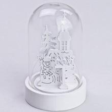 Vianočná dekorácia - kupola s kostolom a stromčekom.