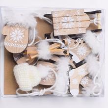 Drevené závesky mix v prírodnej farbe, sada 6 kusov.