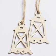 Drevený lampáš v prírodnej farbe, sada 2 kusy.