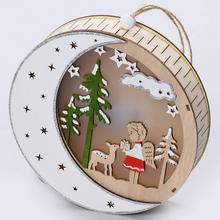 LED závesná guľa s vianočnou dekoráciou