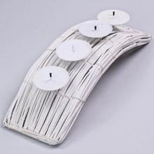 Biely adventný svietnik s glitrom a štyrmi miestami na sviečky.