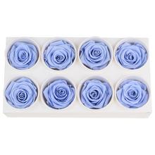 Ruža preparovaná COOL LAVENDER v balení po 8 kusoch.