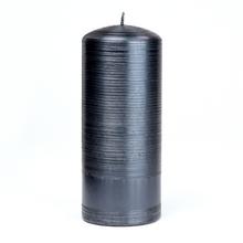 Čierna vianočná sviečka BANDEROLA s rozmermi 80x200 mm.