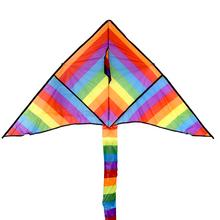 Farebný šarkan s dlhým chvostom, šírka 140 cm.