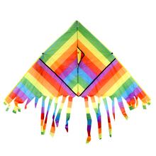 Farebný šarkan so šírkou 130 cm.