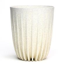 Biely okrúhly kvetináč s vkladom, 19 cm.