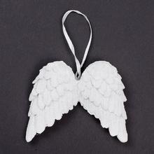 Biele anjelské krídla z polyresu.