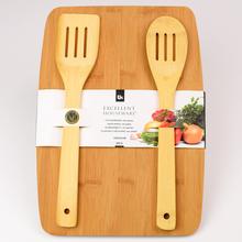 Drevená doska a náradie na varenie, 2 kusy.