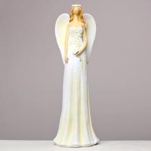 Biely svadobný anjel s kvetinou