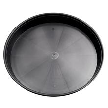 Čierna okrúhla miska s priemerom 50 cm.