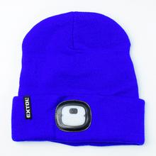 Modrá čiapka s LED svetlom.