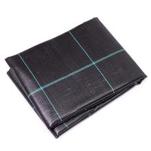 Tkaná PP textília v čiernej farbe, 90g, rozmer 1x5m.