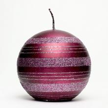 Vianočná sviečka guľa s pruhmi