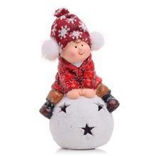 Chlapec na guli LED keramika