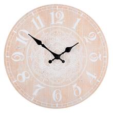 Nástenné hodiny MDF s bielymi číslicami na svetlom pozadí.