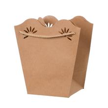 Kraft taška na kvety s výrezmi