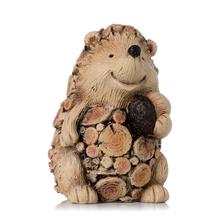 Figúrka ježka z polyrezinu v béžovo-hnedom vzore.