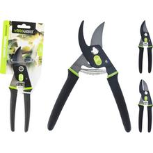 Záhradné nožnice s ergonomickými rukoväťami.