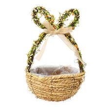 Obal košík vajce s dekoratívnym vrchom.