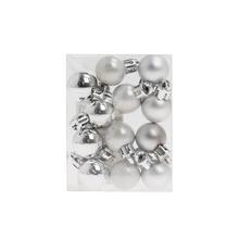 Strieborné plastové vianočné gule v matnej, lesklej a perleťovej úprave.