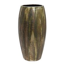 Tmavozelená keramická váza s vzorovaným povrchom.