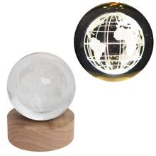 LED guľa sklo na drev. podstavci s podsvietením zemeguľa.