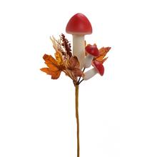 Zápich s červenými hubami a lístím, 31 cm