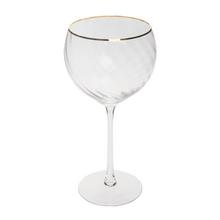 Pohár zo skla s zlatým okrajom, priemer 10 cm, výška 22.5 cm.