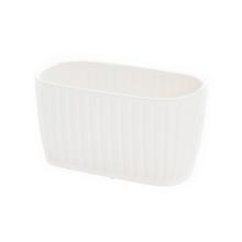 Biely obal na kvetináče s oválnym tvarom.