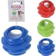 Hračka pre psa - lopta v rôznych farbách.