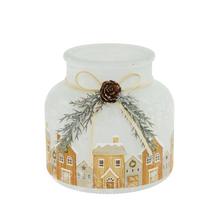 Biely svietnik s vianočným motívom domčekov.