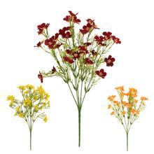 Umelá kytica s drobnými kvetmi v mixe farieb.