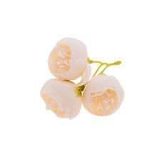 Umelé kvety ranunculus biele, 3 puky.