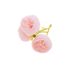 Umelé kvety ranunculus v ružovej farbe s tromi pukmi.