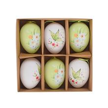 Bielo-zelené vajíčka s motýľmi a kvetmi v balení po 6 kusoch.