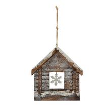 Hnedo-biely drevený záves domček s vločkou.