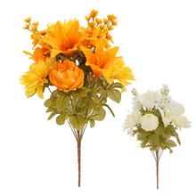 Kytica umelých kvetov s mixom dalí, pivoniek a ľalií.