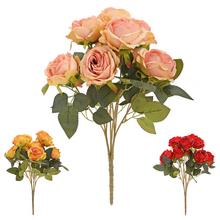 Kytica umelých ruží v mixe farieb.