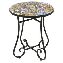 Príručný stôl Braga s oceľovou konštrukciou a farebným vrchom.