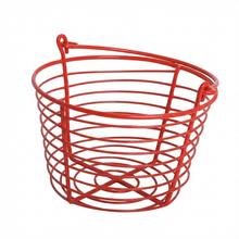 Červený košík na vajíčka