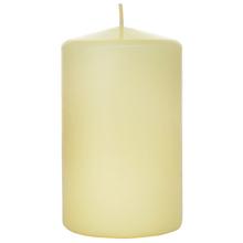 Hladký ecru sviečka valcového tvaru.