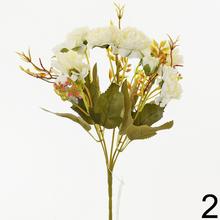 Kytica umelých kvetov pivónia a gerbera v dvoch farbách.