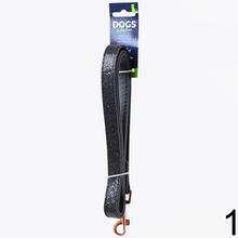 Vodítko pre psov v troch farbách: čierne, strieborné a zlaté.