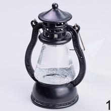 LED lampáš v mixe farieb, 7.5x7.5x12 cm.